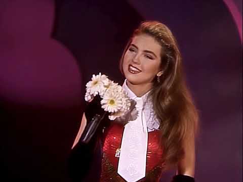 Videoclip de Cien Años — Thalia