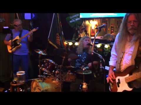 MarJo Delux w/ "I'd like to love you baby and my other baby too"