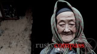 preview picture of video 'Travels in Ha Giang, VIetnam Part II - Dong Van and Meo Vac'