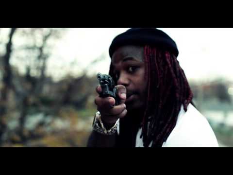 REGGIE BAYBEE - WAR 4 (OFFICIAL VIDEO) @LiLeFilms @ReggieBaybee1