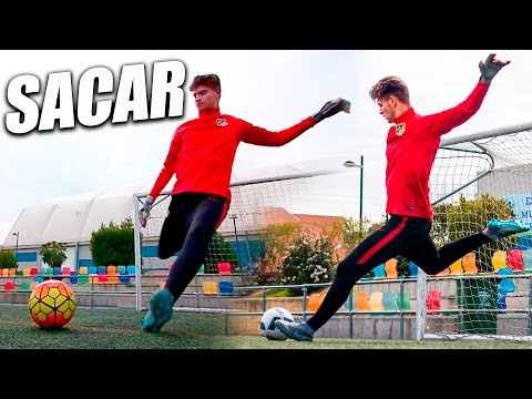 Como Sacar de Portería (Arqueros) - Como Hacer un Saque Lejano y Técnica Golpeo (Portero Tutorial)