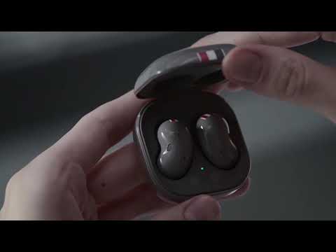 Galaxy Z Fold2 Thom Browne Limited Edition | A Closer Look