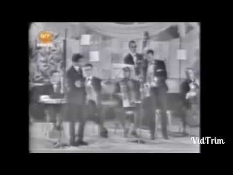 إبداع سمير سرور  موسيقى كامل الأوصاف كوبلية قالوا الصبر