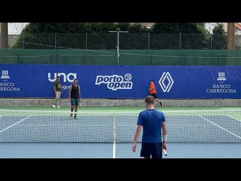 Gonçalo Oliveira d. Lucas Poullain — 1R Porto Open ATP Challenger 125