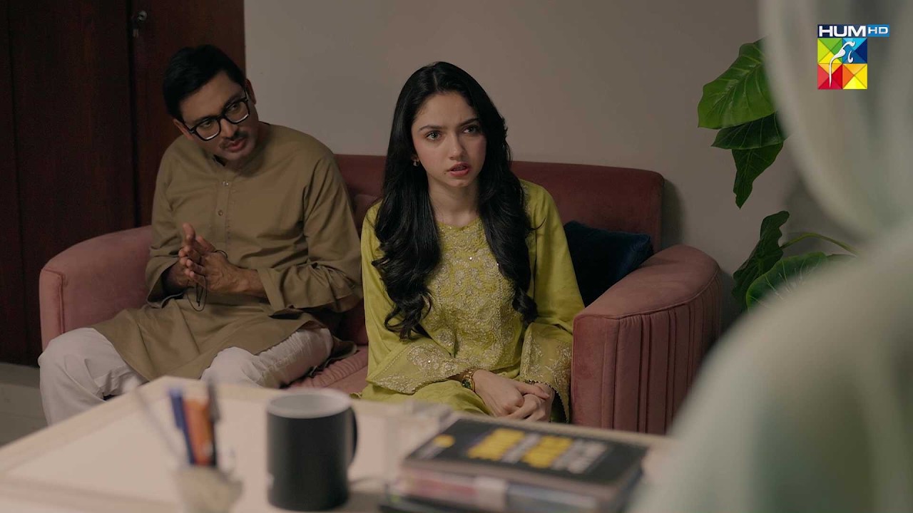 Kya Badrika Ka Baap Bilkul Pagal Ho Chuka Hai..? #ainaasif #tumlarkaybhina - HUM TV