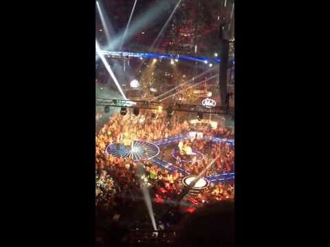 Kevin sjunger vinnarlåten på Globen Idol 2013
