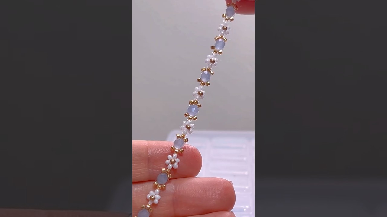 Making the MOST Popular Beaded Bracelet #diy #tutorial #beads #jewelrymaking #handmadejewelry