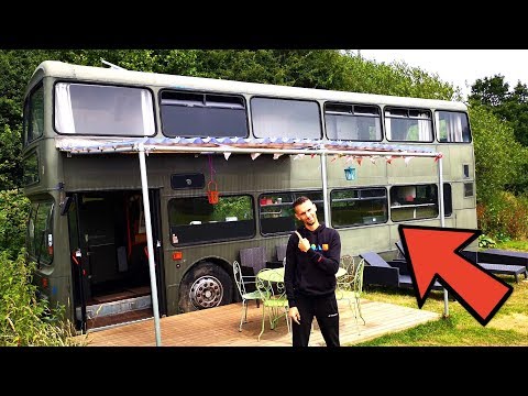 DOUBLE-DECKER BUS CONVERTED INTO 3 BEDROOM HOME TOUR 🚌🏠 BEAUTIFUL CONVERSION 💚