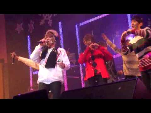 [FANCAM]111225 K.will,Sistar,BOYFRIEND - PINK ROMANCE