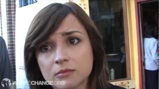 Rachael Leigh Cook on 9/11 Truth
