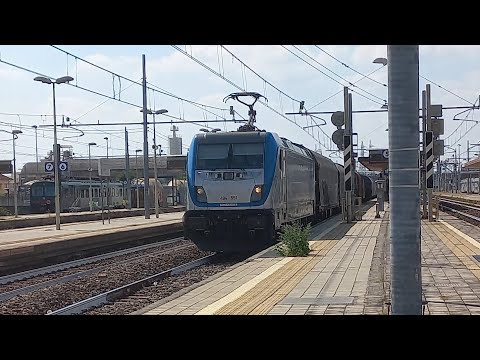 E494 Locoitalia, doppia E402b  e Casaralta ~ Una giornata alla stazione di Treviglio | 30° parte