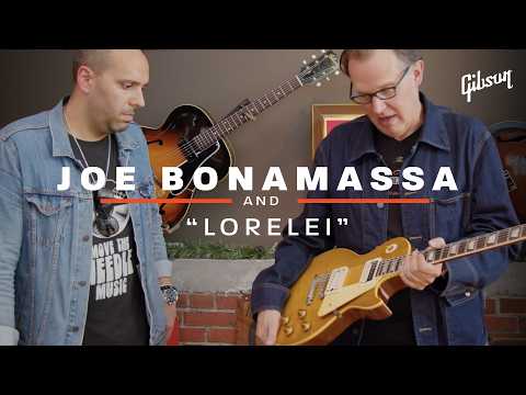 Joe Bonamassa shows Mark Agnesi his 1959 Gibson Les Paul Standard “Lorelei”