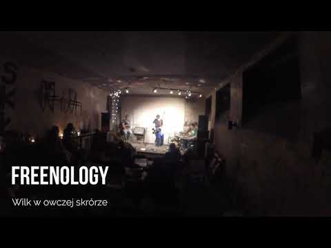 Freenology - Wilk w owczej skórze