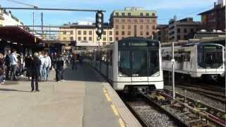preview picture of video 'Oslo T-bane action at Majorstuen station.'