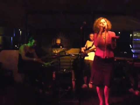 Random Trip 2011.06.07. - 2. feat. Fábián Juli & Mc Columbo