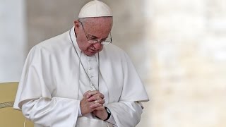 Papa pede perdão pelos abusos contra crianças
