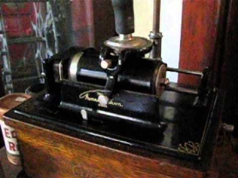 Edison 2 Minute wax #8491 "Medley of Coon Songs"