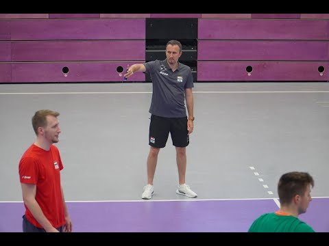 Koch Róbert: Kiverem a fejekből a megfelelési kényszert