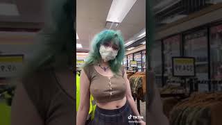 【tiktok】ポッチが強めの女の子①＃乳首＃ティックトック＃巨乳＃ビキニ