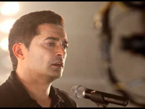 Spava mala  u dve postelje - Darko Radovanovic