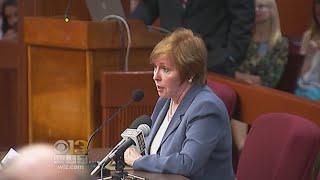 CDC Director Who Owned Stocks In Beer, Soda, Tobacco, Resigns