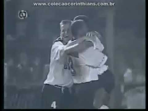 Marcelinho Carioca (Corinthians) - 29/03/1996 - Corinthians 3x1 Universidad Católica-CHL - 1 gol