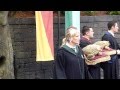 The Hogwarts choir at Harry Potter World singing the ...