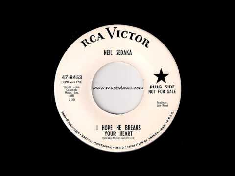 Neil Sedaka - I Hope He Breaks Your Heart [RCA Victor] 1963 Northern Soul 45 Video