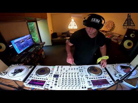 Donnerstag @ Downtown Tulum Radio (Kitu Records Radio Show)