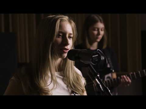 Song Circles: Live Lounge - Angel!na performing ‘Poison’