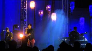 Grizzly Bear - Gun Shy - Live @ Hollywood Forever Cemetery 8-9-13 in HD