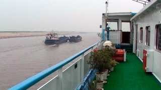 preview picture of video 'Yangtze River Cruise, from Wuhan to Gezhouba Dam - China Travel Channel'
