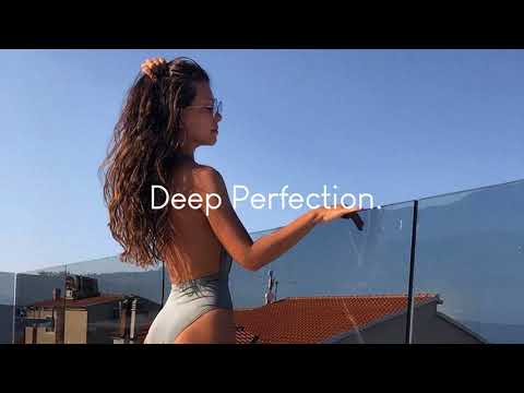 A. Rassevich - No One Dares (QRVZH Remix)