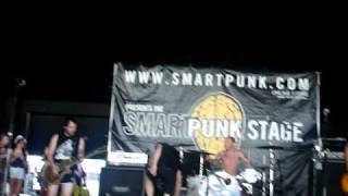 Hit the Lights - Breathe In (Live at Warped 2009 Dallas)