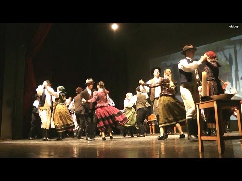 Ólomöntés - Vidróczki Néptáncegyüttes