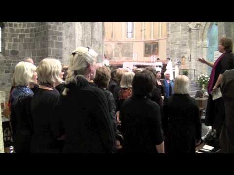 2011-10-10 VAD synger 'Halleluja' i Albenga