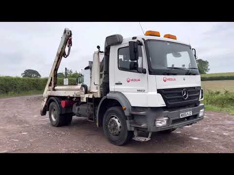 Mercedes Axor skip truck