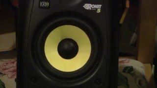 Video thumbnail for KRK Rokit 5 G2 Studio Monitors Unboxing & Review by HomeTracks