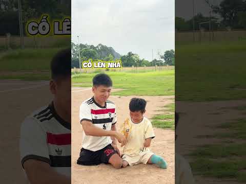 Thử thách PENALTY cùng hai chàng trai không chân #phamtuanhung