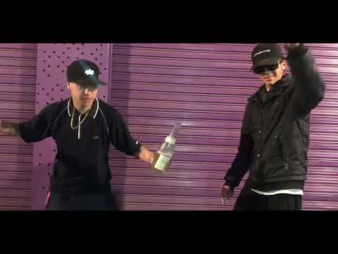 ella es mi loka  (prod reymon Dinero en la casa la casita del Terror)