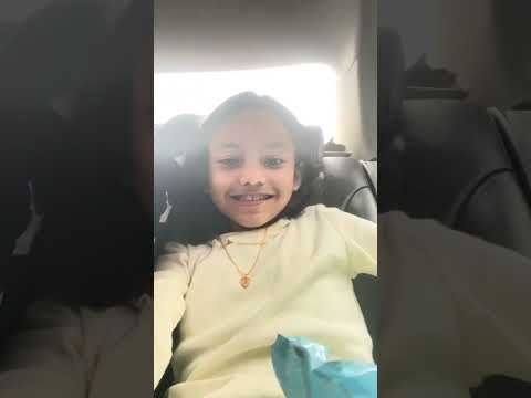 makan coklat pistachio😋