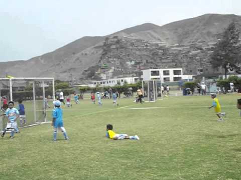 FABIO VALENTINO tremendo cañonazo ... CEBOLLITAS SC 2013, a quema ropa