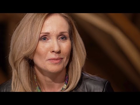 Pergnerová: Nahých fotek nesmírně lituju, závislost byla moje chyba. Rozebrala jsem se na šroubky