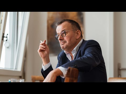 Living mit Philipp Fankhauser: So wohnt der Bluesmusiker mit seinem Mops Trevor