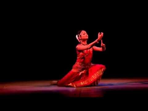 Sandhya Raju performing Kuchipudi Dance -Saraswathi Stuthi