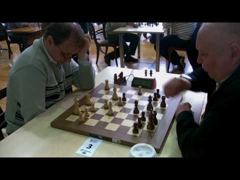 Roman Malyshev - GM Aloyzas Kveinys, Rapid chess, Queen's opening, R