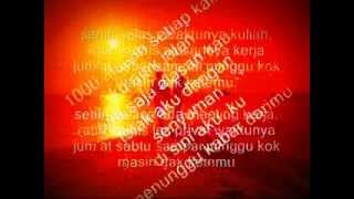 Download lagu Zaskia Gotik_1000 Alasan (Lirik) mp3 Download lagu Zaskia Gotik_1000 Alasan (Lirik) mp3