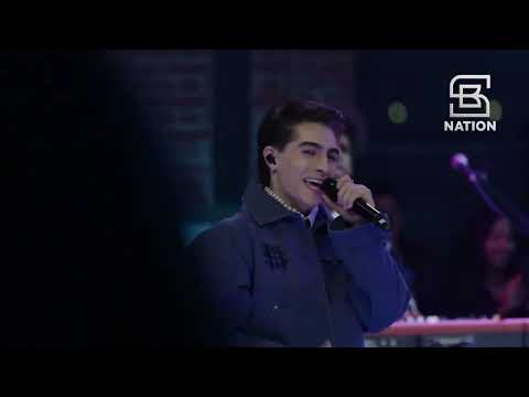 Lucas Burgatti e Kauê Penna cantando "Essa Tal Liberdade" #SantosBravos 