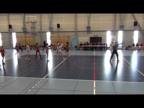 Riksmästerskapen semifinal flickor 15: Uppsala - Arvika