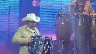 PESADO &quot;BESO A BESO&quot; EN VIVO